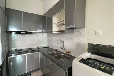 Royale Infinity @ Tambun Royale City