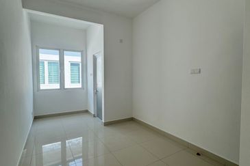 Taman Oren Indah 🔥 2 Storey Terrace Bare Unit in Bukit Mertajam