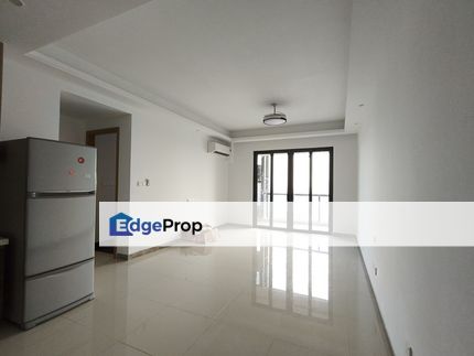Master Bedroom Rental at Princess Cover / Private Bedroom / Walking Distance to CIQ, Johor, Johor Bahru