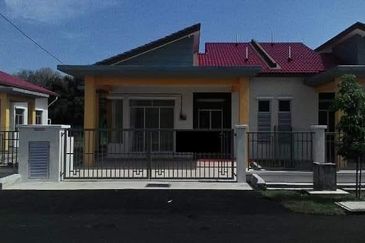 Taman Desa Salak Pekerti