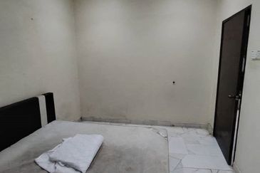 Persiaran Bukit Raja 