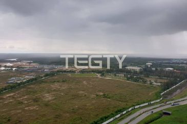 Gravit8 @ Klang South