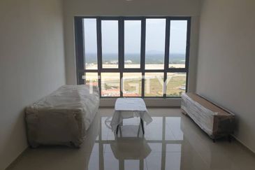 Gravit8 @ Klang South