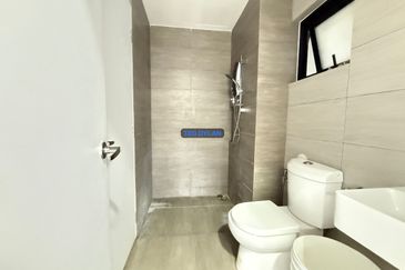 Amber Residence @ twentyfive.7