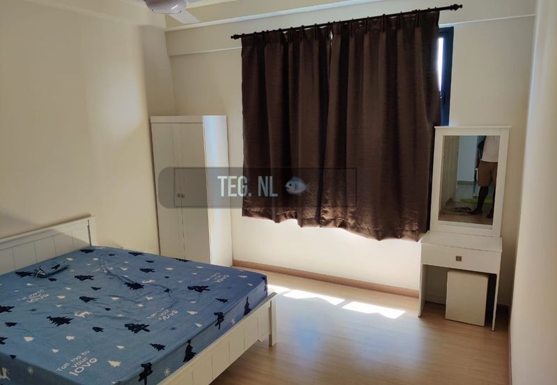 Gravit8 @ Klang South