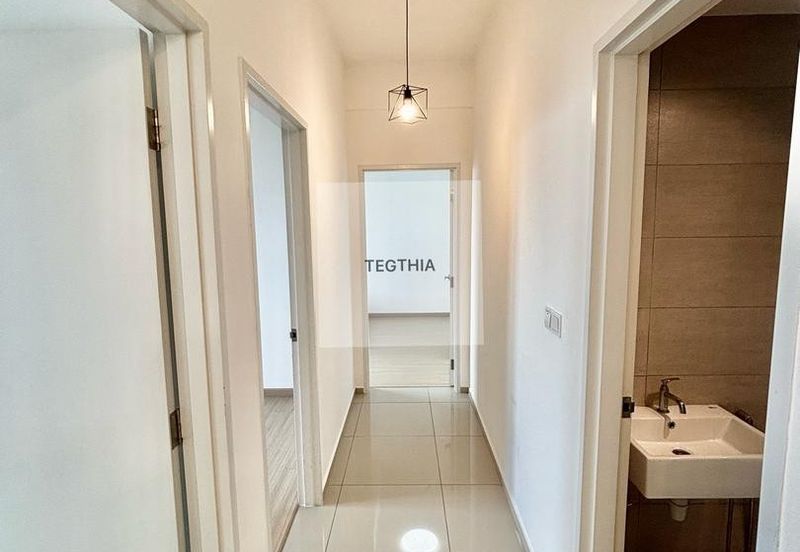 Gravit8 @ Klang South