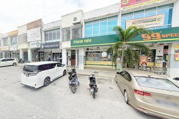 Pusat Niaga Astana Alam 2