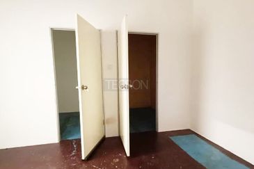 Pusat Niaga Astana Alam 2