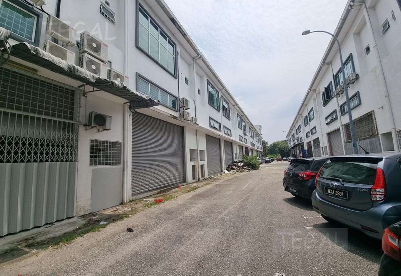 Elite 33 Signature Business Park