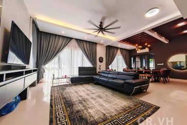 Lucent Residence @ twentyfive.7