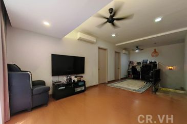 Lucent Residence @ twentyfive.7