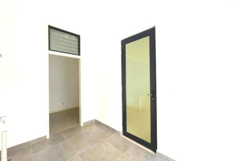 Freesia Residences @ Tropicana Aman