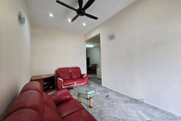 Taman Tepi Sungai ( Taman Teluk Pulai Indah )