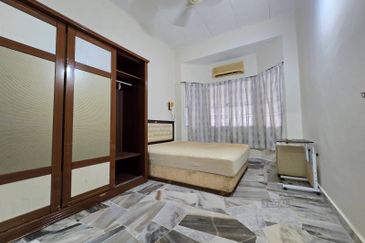 Taman Tepi Sungai ( Taman Teluk Pulai Indah )