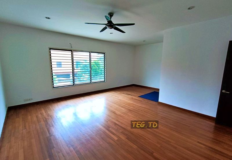 Pentas 2 @ Alam Impian