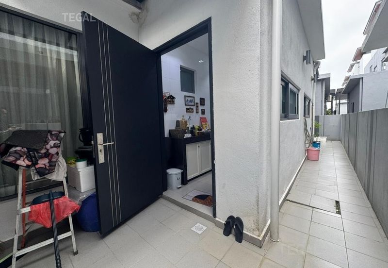 Broadleaf Residences, Hometree