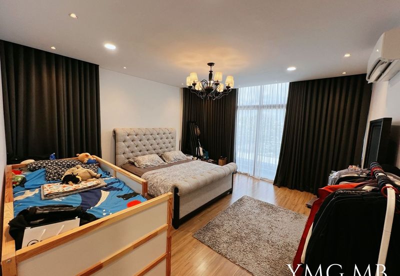 Lucent Residence @ twentyfive.7