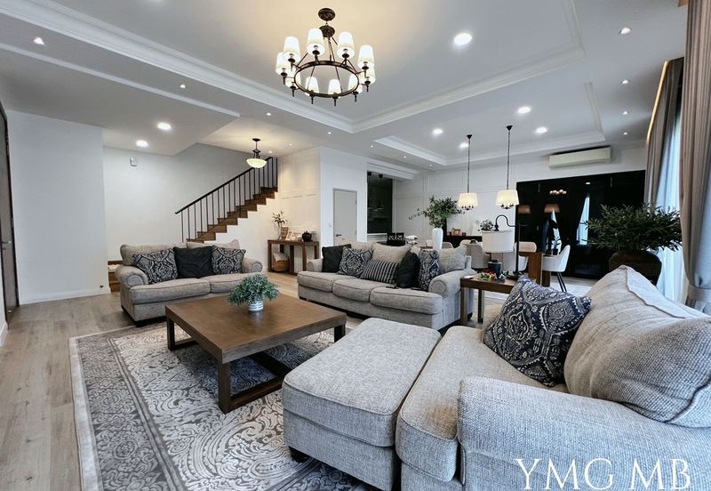 Lucent Residence @ twentyfive.7