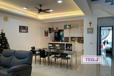 Duta Villa, Setia Alam