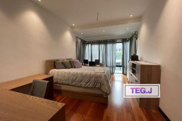 Duta Villa, Setia Alam