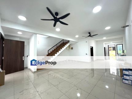 【Rental - Rm2100】  2Sty 22x75sf Bandar Bukit Raja Klang, Selangor, Klang