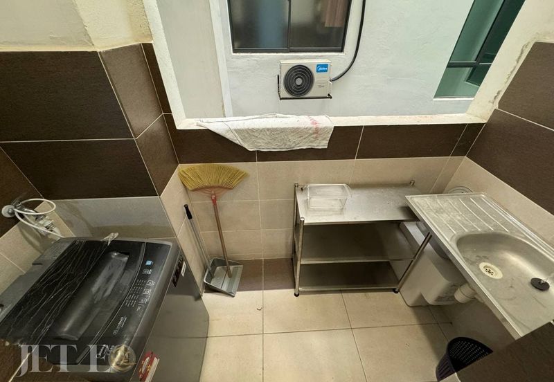 The Maple Residences