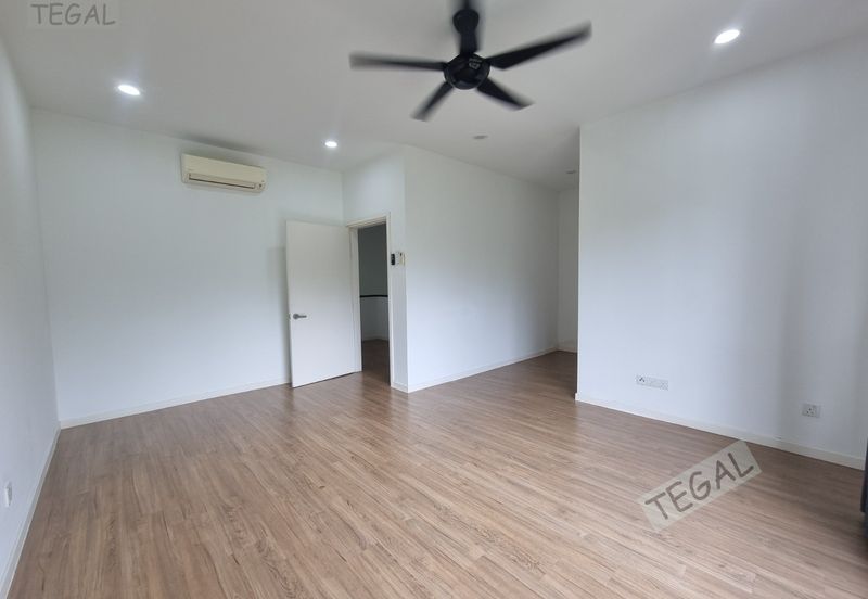 Arahsia Residences, Tropicana Aman