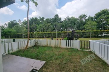 Arahsia Residences, Tropicana Aman