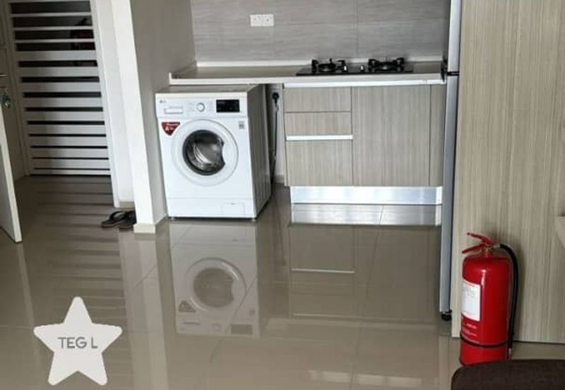 Gravit8 @ Klang South