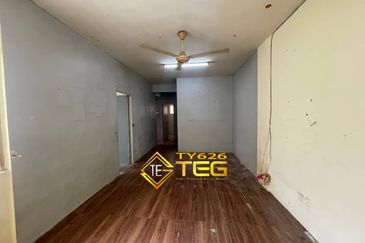 Puchong Utama Court 2