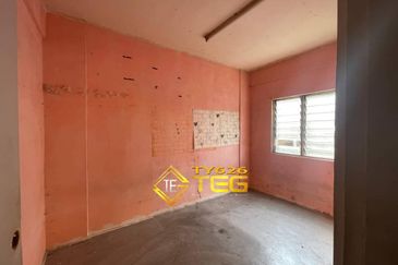 Puchong Utama Court 2