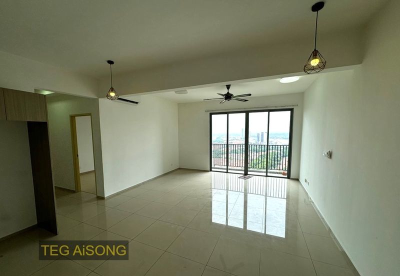 Gravit8 @ Klang South