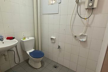 Pangsapuri Akasia, Bandar Botanic