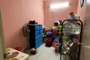 Pangsapuri Akasia, Bandar Botanic