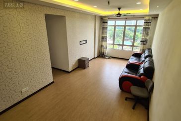 Pangsapuri Suria Subang