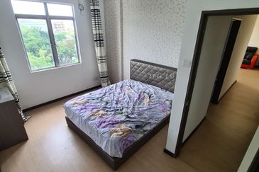 Pangsapuri Suria Subang