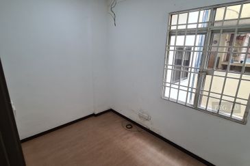 Pangsapuri Suria Subang