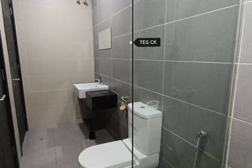 Duta Villa, Setia Alam