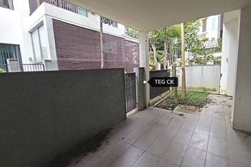 Duta Villa, Setia Alam