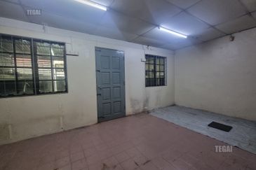 Taman Tepi Sungai ( Taman Teluk Pulai Indah )