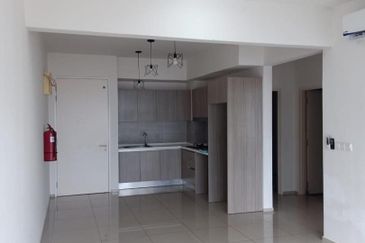 Gravit8 @ Klang South