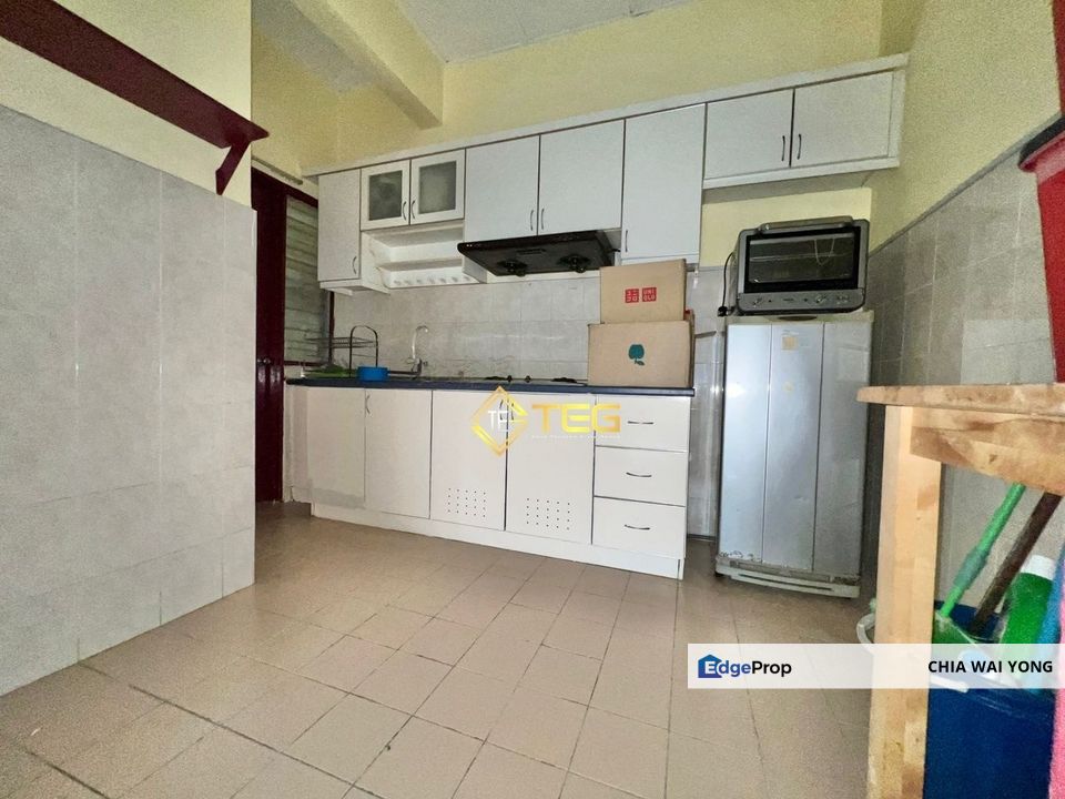 Tropika Apartment @ Bandar Bukit Tinggi 1, Selangor, Port Klang