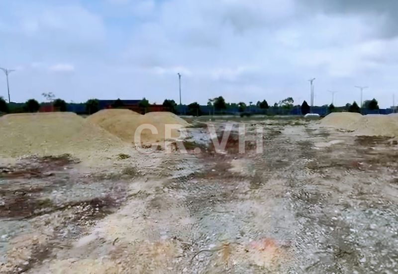 West Port, Pulau Indah