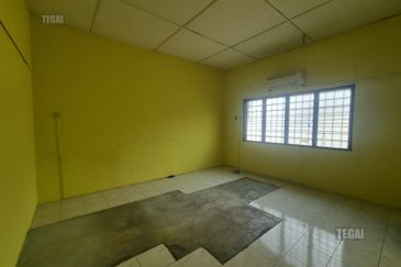 Taman Tepi Sungai ( Taman Teluk Pulai Indah )