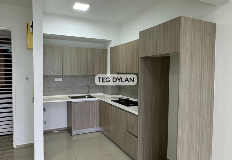 Gravit8 @ Klang South