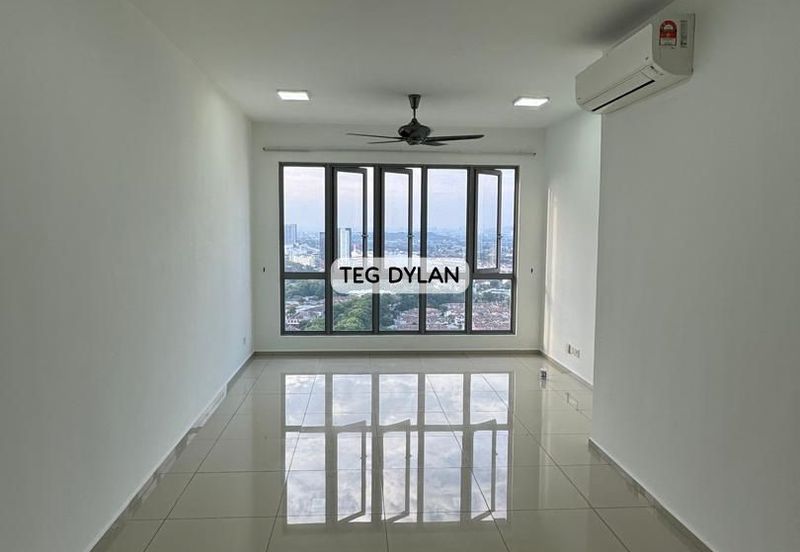 Gravit8 @ Klang South