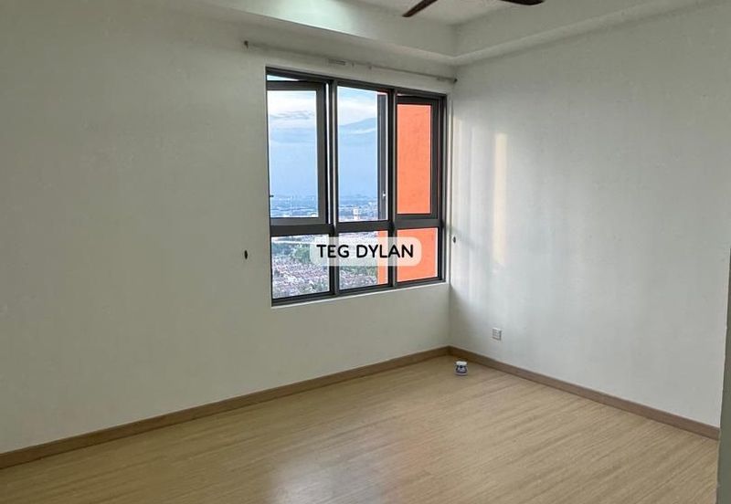 Gravit8 @ Klang South