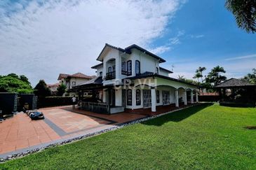 [Sales - Rm3mil]  2Sty 9042sf Corner Bungalow BIDAI Residence @ Bukit Jelutong ShahAlam