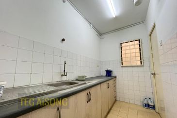 Pangsapuri Pendamar B