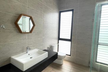 Dremien @ Eco Ardence